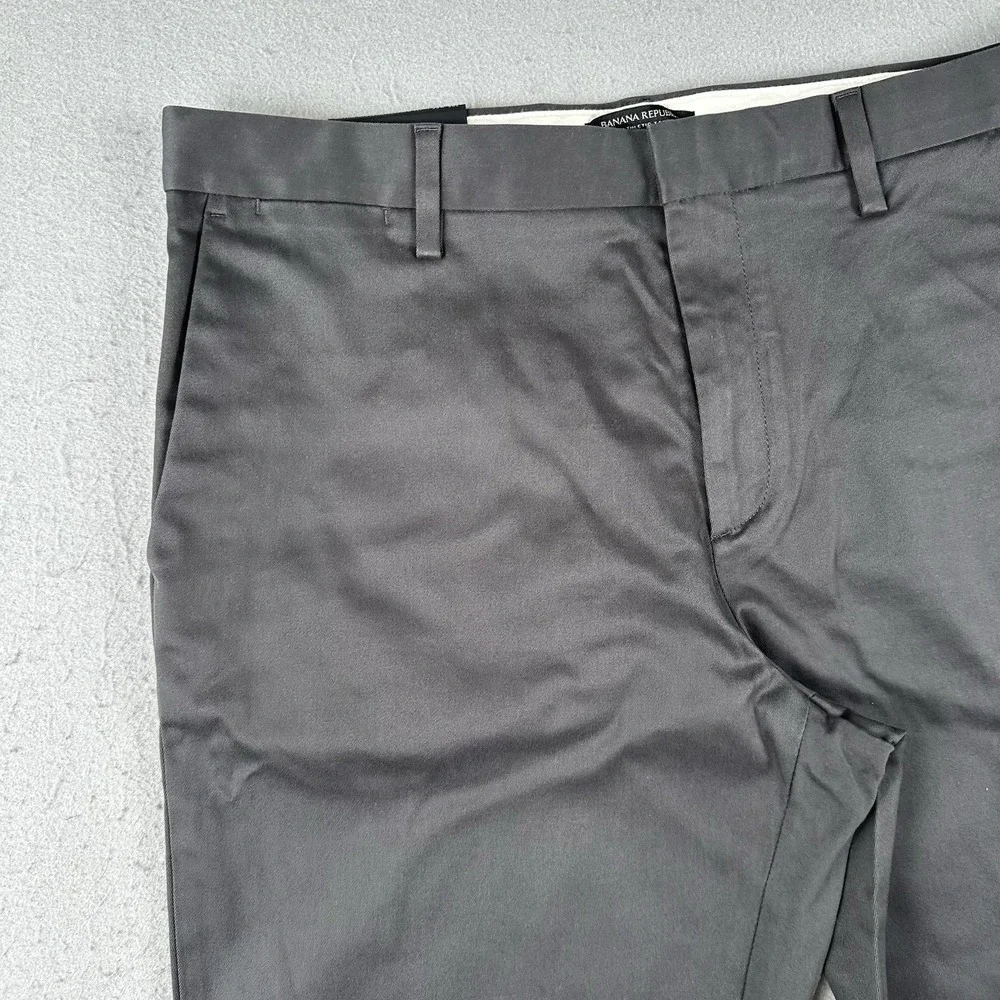 Banana Republic Mason Athletic Tapered Fit Rapid Movement Pants‎ 35x30 Dark Gray